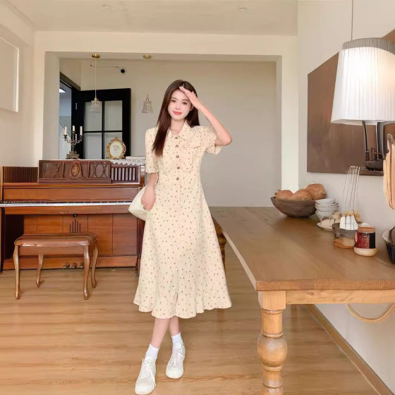 plus size Women's Small Floral Denim dress 2024 New Summer Short-sleeved Girlfriend Mid-length Slimming Skirt