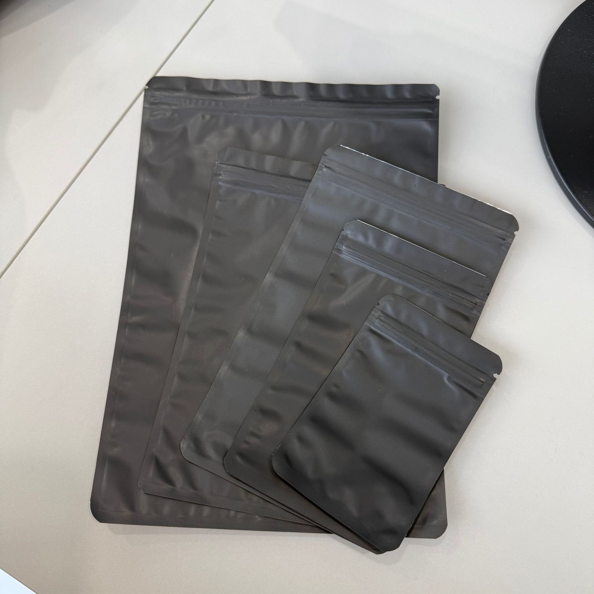 黑色磨砂自封袋防氧化密封袋小首饰耳钉手办包装袋盲袋袋子空袋子