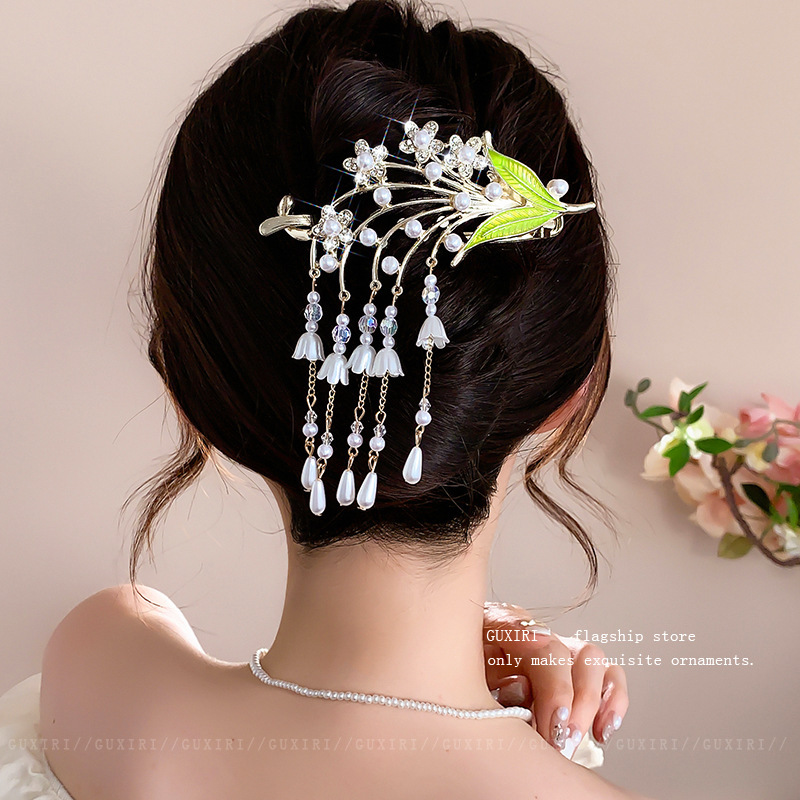 蝶結びタッセルヘアクリップ 女性用 後頭部用 2025年新作 高級ツイストワンワードクリップ 高級感のあるヘアクリップ ヘアアクセサリー|undefined