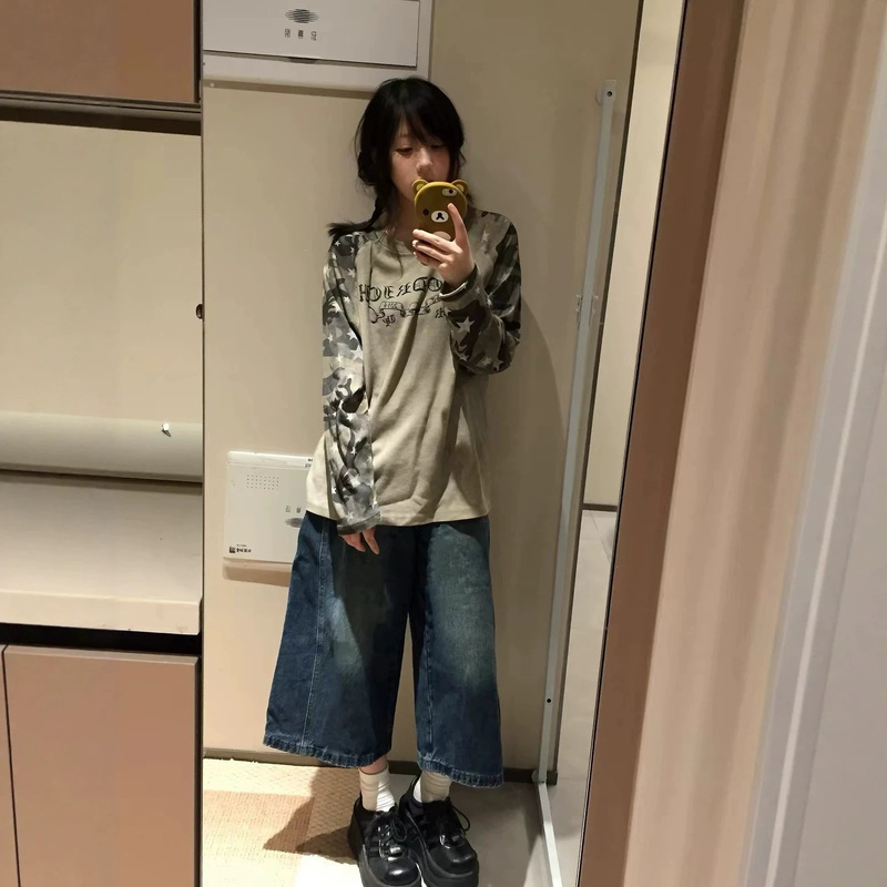 American retro camouflage long-sleeve T-shirt with raglan sleeves, 2026 autumn/winter new collection, loose-fitting street-style casual top American retro camouflage long-sleeve T-shirt with raglan sleeves, 2026 autumn/winter new collection, loose-fitting street-style casual top