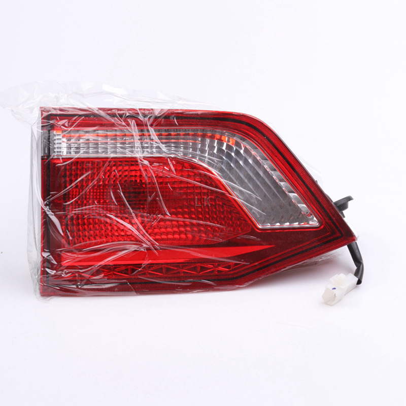 Suitable for Wuling Hongguang S3 rear tail lamp assembly reversing brake lamp Hongguang S3 rear bumper lamp fog lamp left and right tail lamp cover