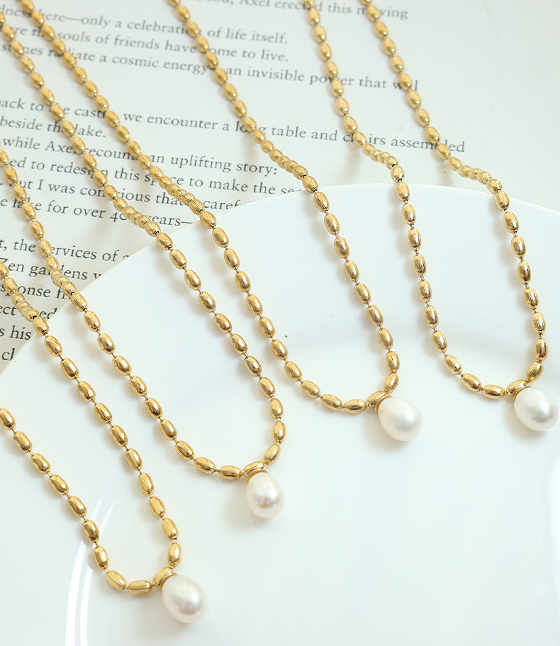 Fashion Solid Color Titanium Steel Pendant Necklace Inlay Pearl Stainless Steel Necklaces 1 Piece