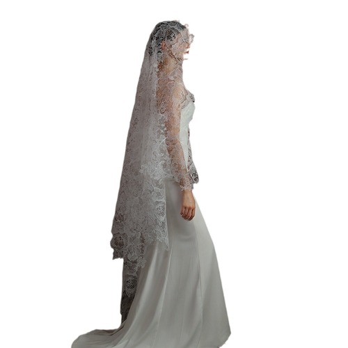 V311 single-layer white lace bridal wedding veil, high-end internet celebrity photo props concave shape veil