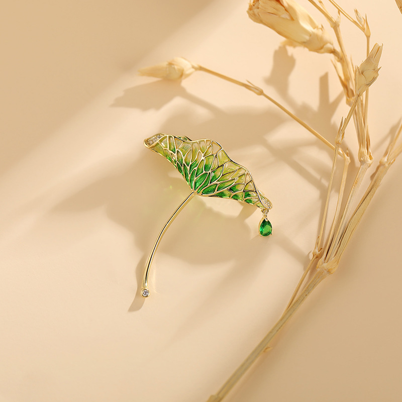 New design advanced lotus leaf brooch, handmade enamel color gradual change pin_voghion.com
