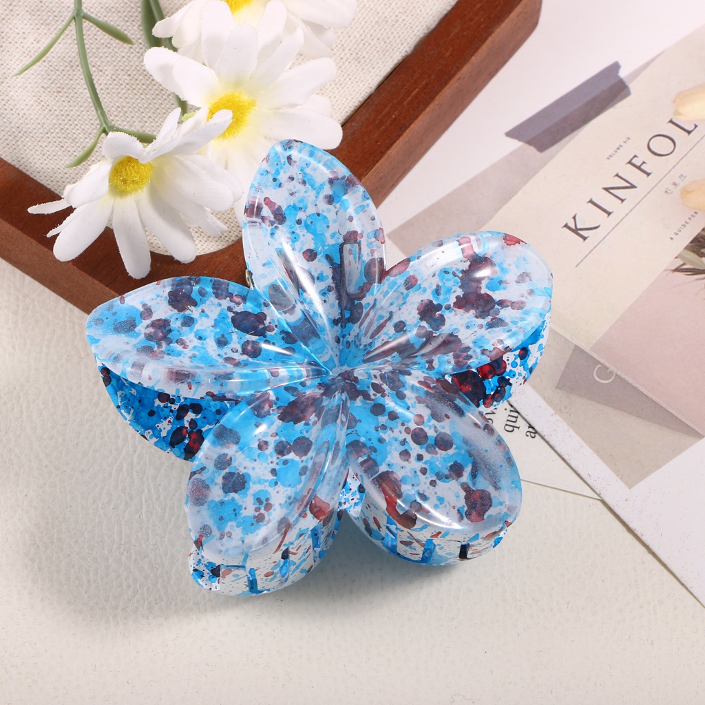 Pinza para el Cabello Acrílica con Diseño Floral Elegante