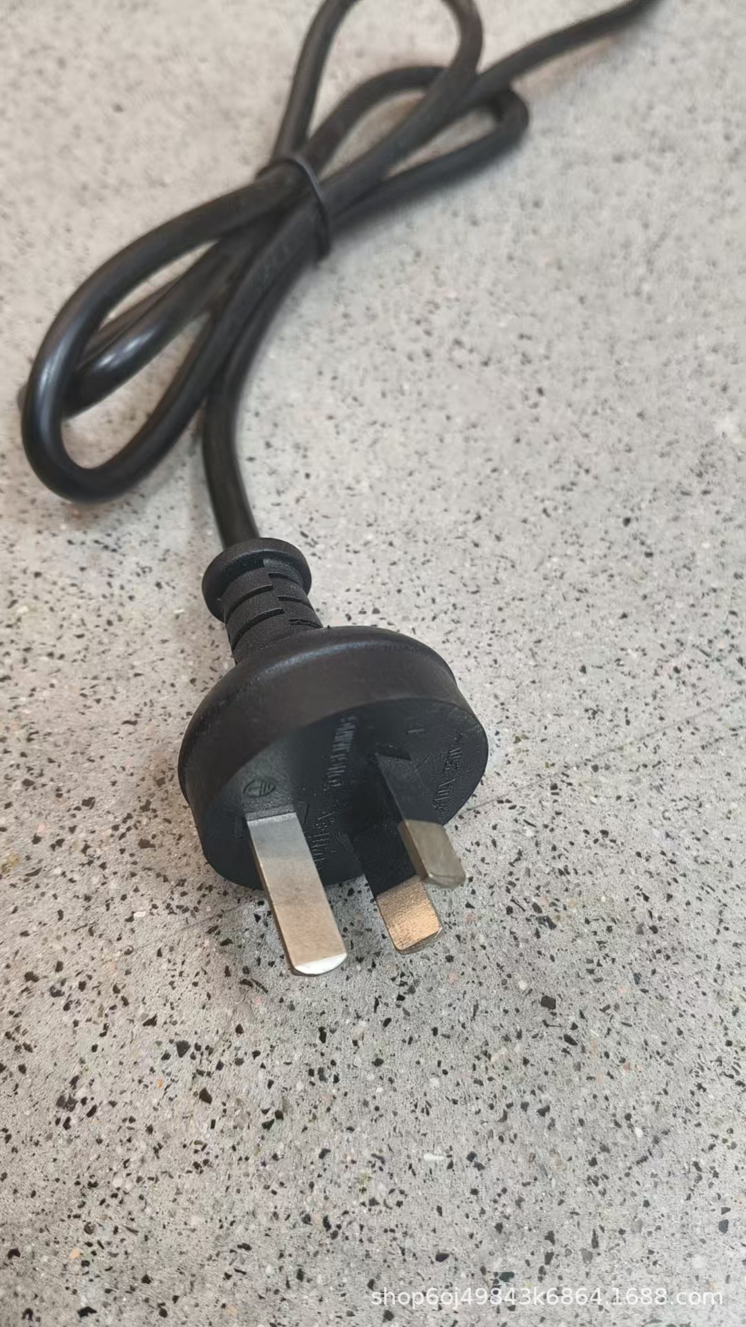 110V220 EE.UU., Gran Bretaña y Europa estándar electromagnético doméstico multifunción cocina horno caliente de alta potencia horno de cerámica inteligente A