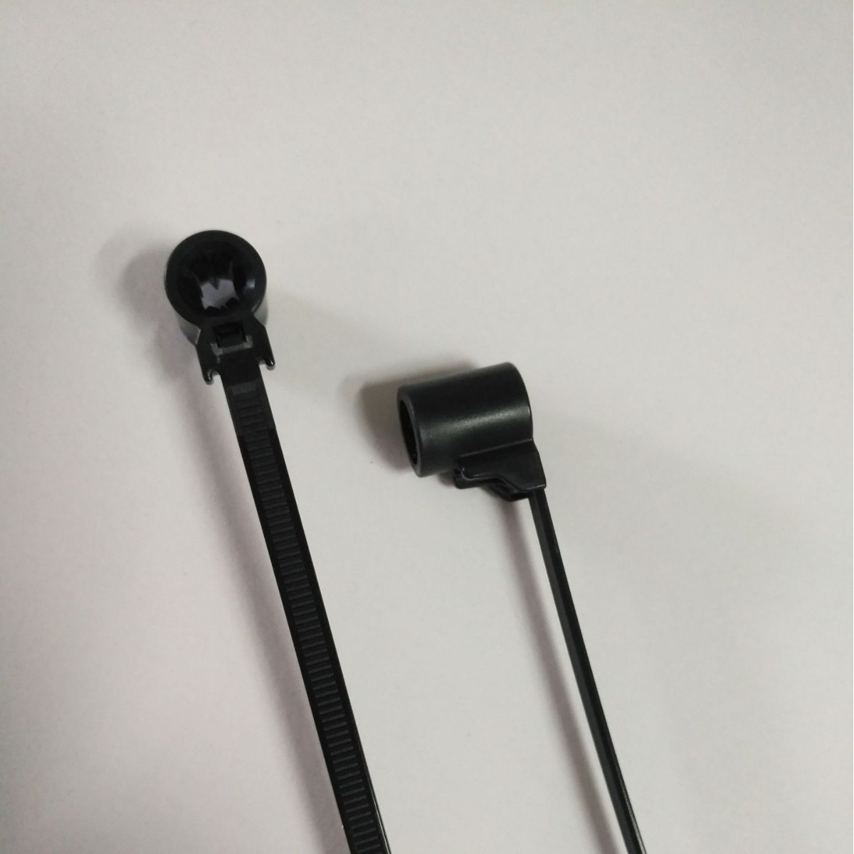 HELLERMANNTYTON海尔曼太通尼龙扎带157-00072-00115-00084-00138