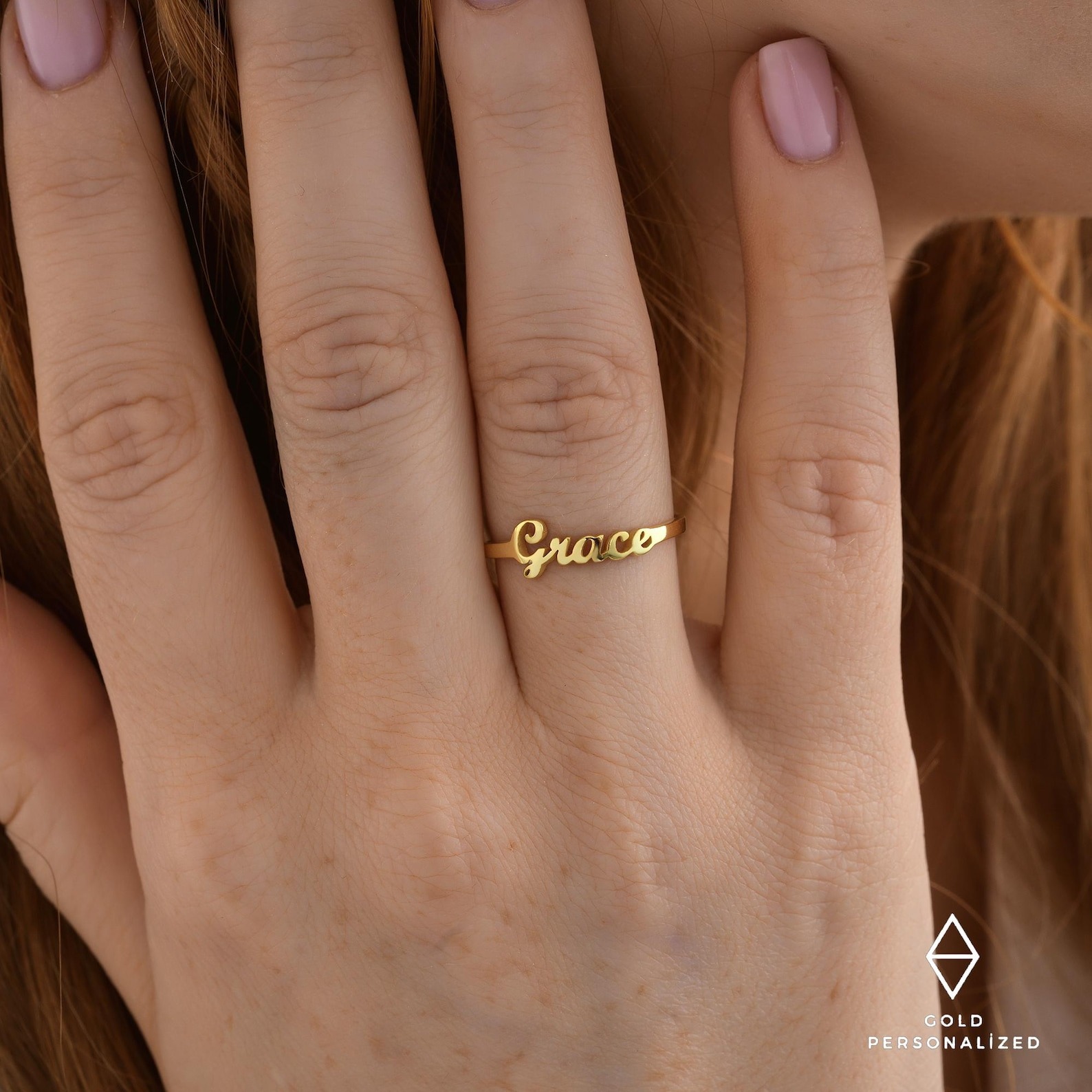 Sparkling Designer Ring For Women, Elegant And Comfortable Piece_voghion.com