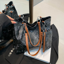 �¿�r��ӡ���μ�б�������������Ů�������ɼ���2025���s���e