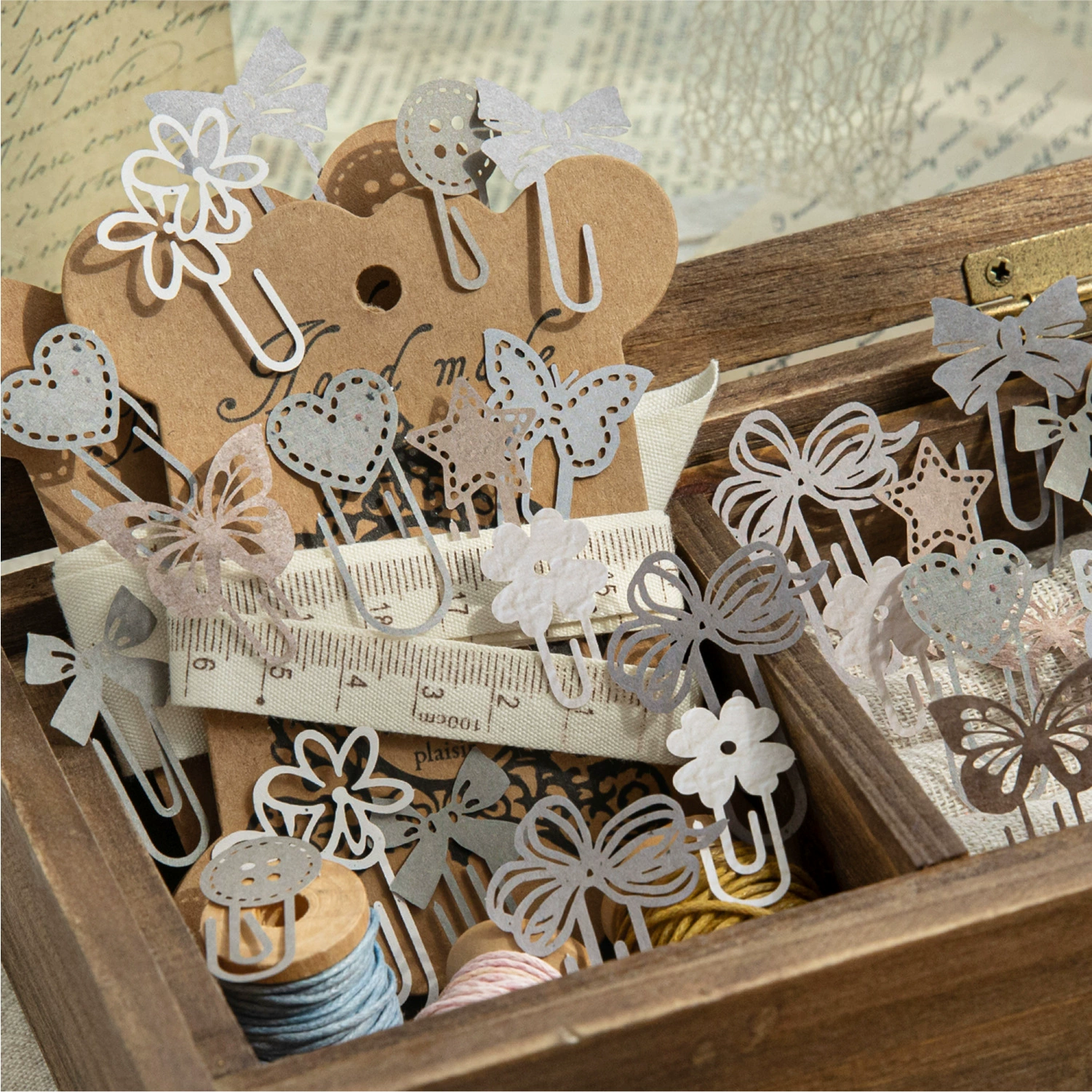 Набор полых материалов MoMo, базовая коллекция журналов, серия ретро, ​​больной пакет ручной работы, материал для украшения журнала, бумага