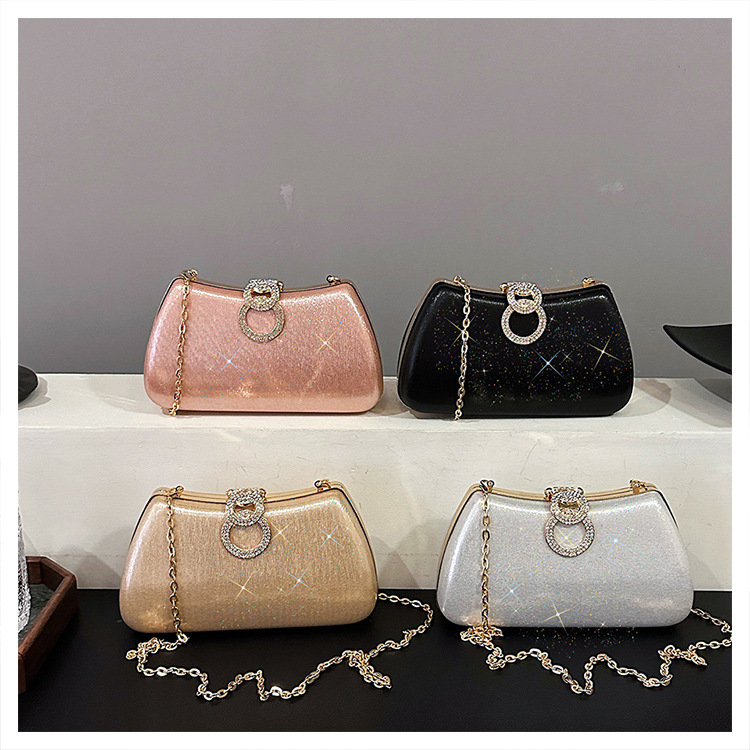 Women's Small Special Material Solid Color Elegant Vintage Style Pillow Shape Lock Clasp Evening Bag display picture 2