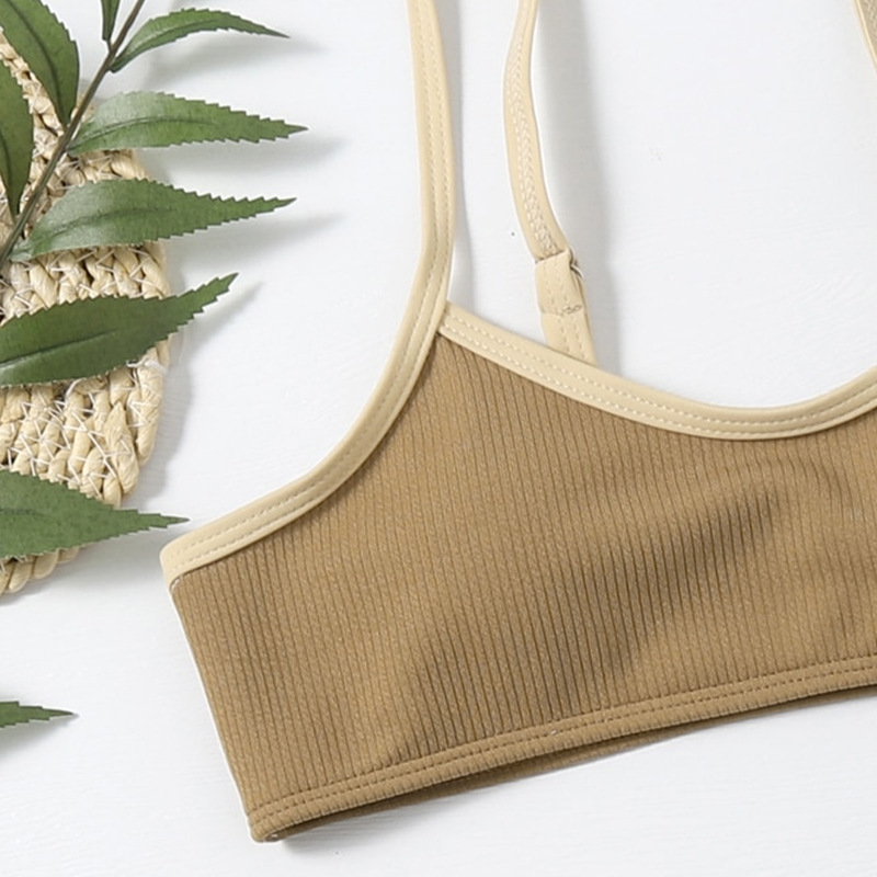 �羳����Ӿ��Ů ����ѷŷ���������ǱȻ����Ըи��Դ�ɫ��Ӿ��