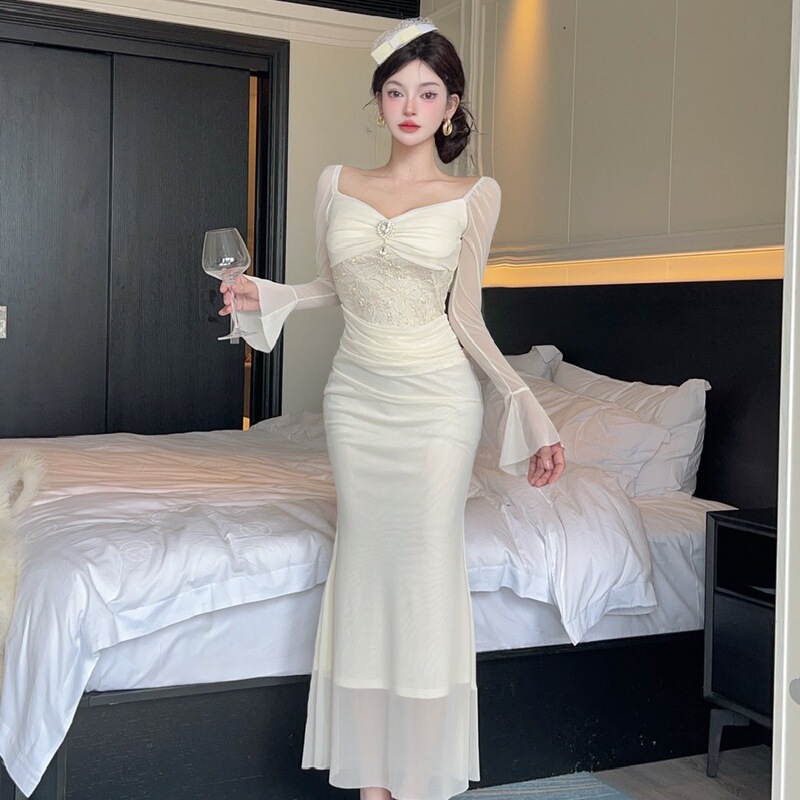 Skirt 2025 Autumn Trendy Style High-End Sexy Long Mesh Long-Sleeve Low-Cut Versatile Tight-Fitting Dress