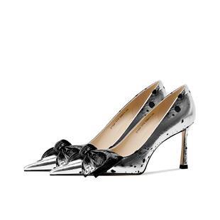 高跟鞋女御姐