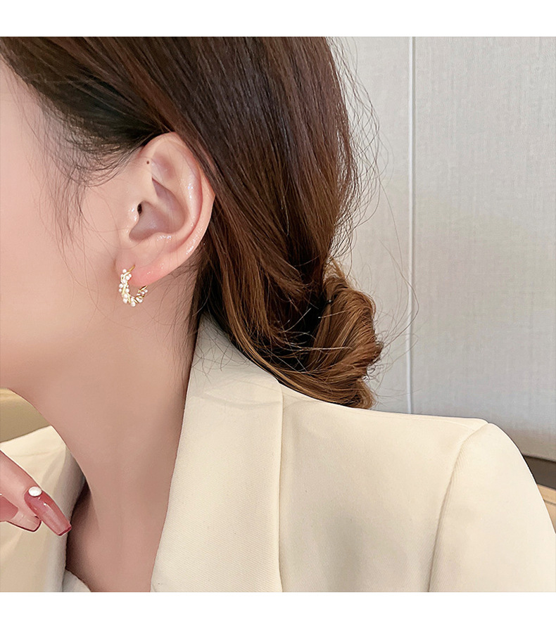 1 Pair Quantity 1 Pair Fashion Geometric Plating Alloy Artificial Pearls Earrings