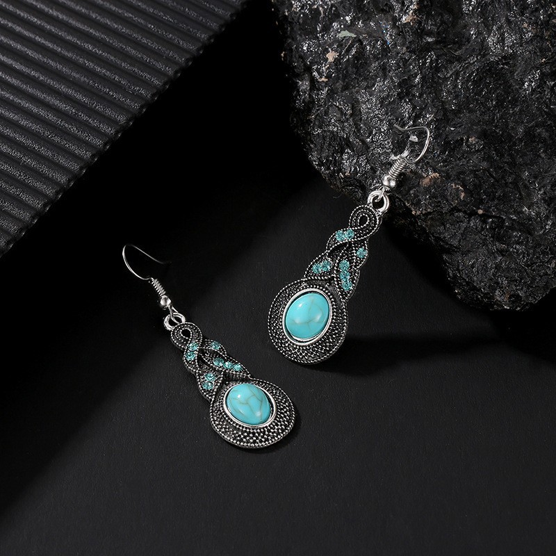 Ig Style Retro Oval Alloy Plating Inlay Turquoise Crystal Women's Earrings Necklace display picture 4