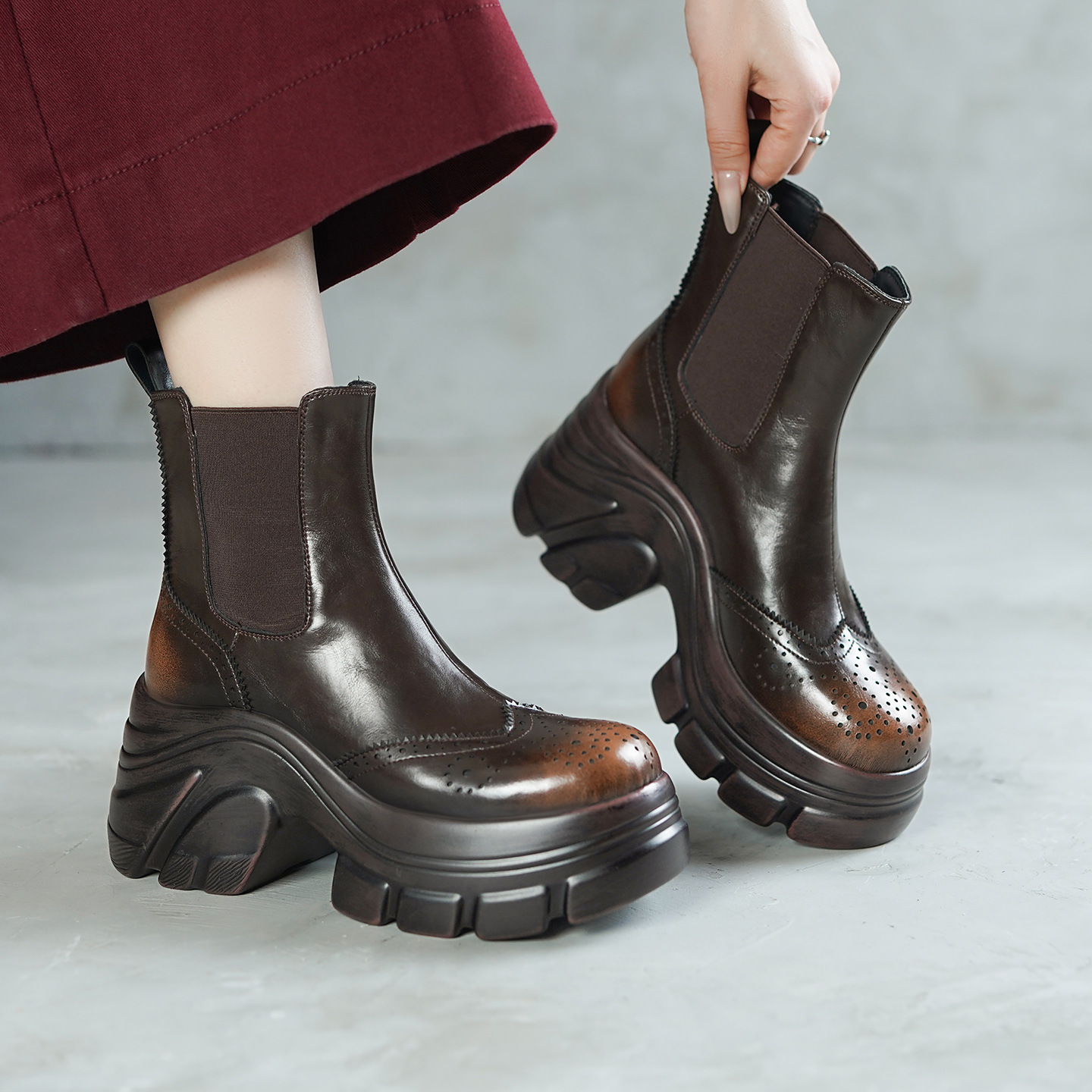 Giày boot Chelsea nữ cổ ngắn đế dày mũi tròn màu nâu cổ điển — Lớp lót nhung đen, Nhung nâu, Lớp lót đơn màu đen, Lớp lót đơn màu nâu