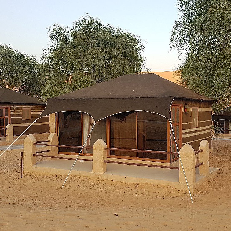 Experiencia en el desierto Carpa Campamento del hotel camping tienda de campaña de lujo ligero campamento Especificación del hotel personalización