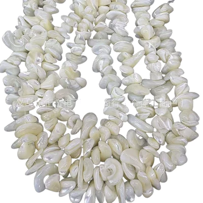 Horseshoe-Shaped Spacer Beads, Shell: Zərgərlik ara hissələri