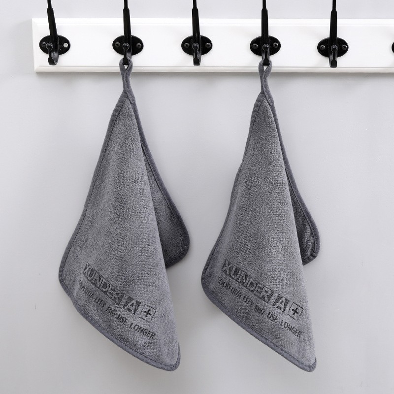 회색 자동차 물티슈