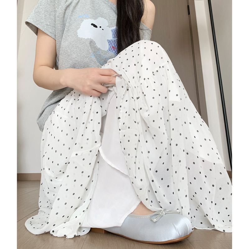 French-Style Polka Dot Pleated Skirt for Women, Summer 2026 New Model, Off-White Long Skirt, High-Waisted A-Line Umbrella Skirt, Puffy Cake Skirt