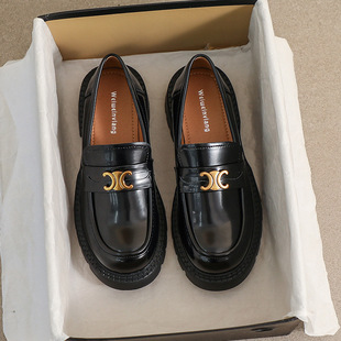 威威女郎 538-1 Thick-soled Loafers Women's Autumn Retro British Style Small Leather Shoes Thick Heel Soft Soled Single Shoes Large Size