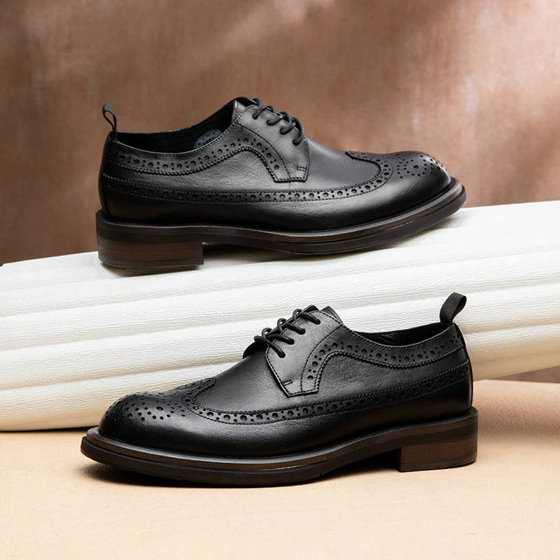 Британские мужские туфли-броги с круглым носком, резные мужские туфли в корейском стиле, модные деловые повседневные кожаные туфли, увеличивающие рост, туфли из воловьей кожи на толстой подошве с большим носком
