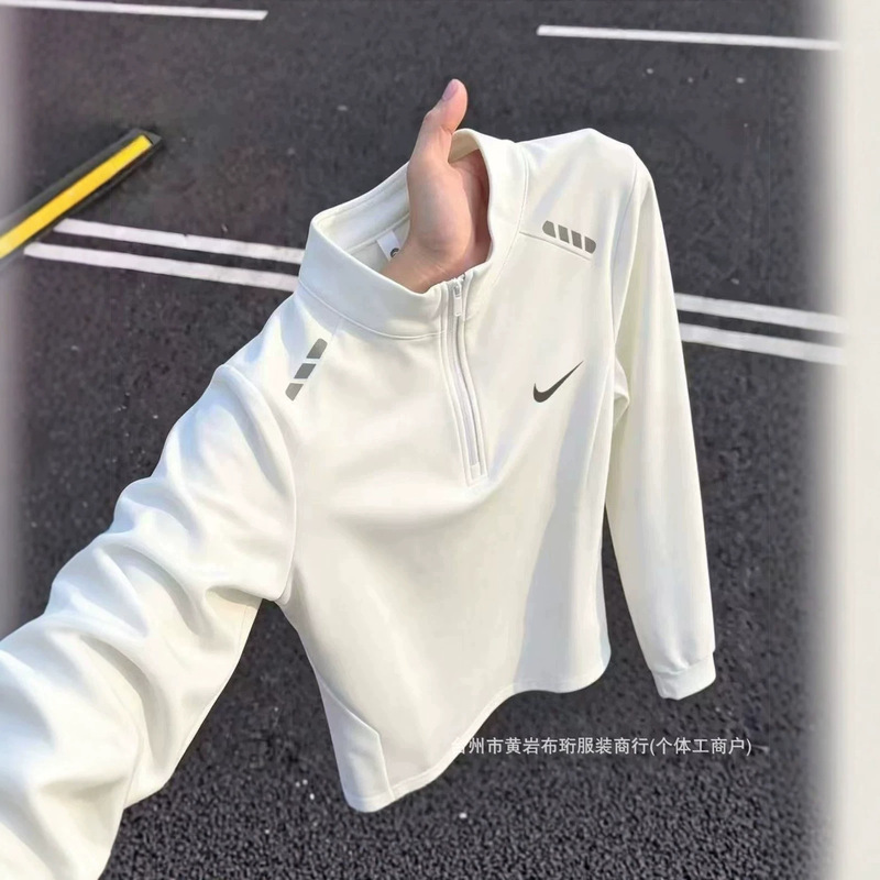 Outdoor sports long-sleeved T-shirt with a stand-up collar, half-zip closure, quick-drying fabric, reflective strips, suitable for cycling, fitness, and running in autumn and winter Outdoor sports long-sleeved T-shirt with a stand-up collar, half-zip closure, quick-drying fabric, reflective strips, suitable for cycling, fitness, and running in autumn and winter