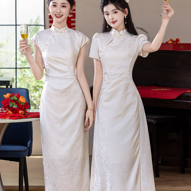 New Chinese-Style Bridesmaid Dress 5 New Engagement Cheongsam Champagne Color Wedding Chinese-Style Sister Group Dress Can Be Worn Daily