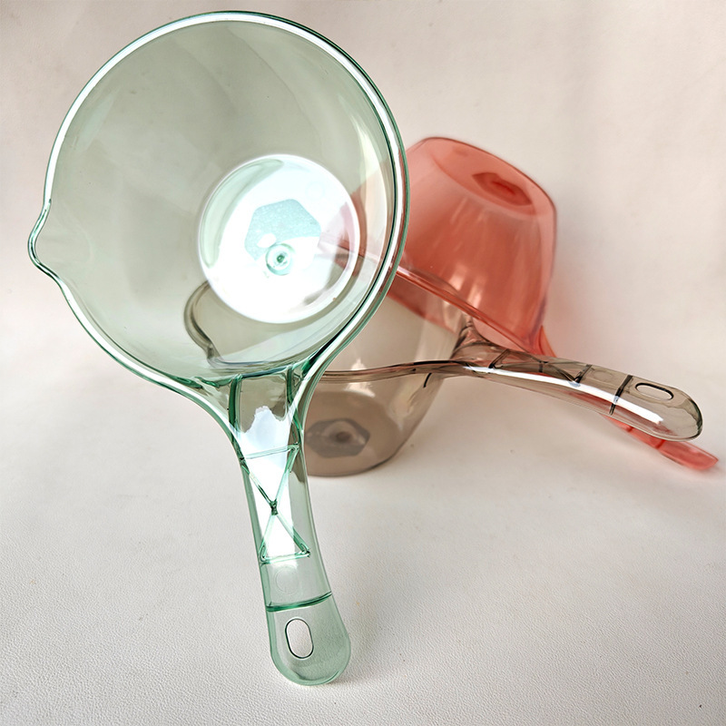 6003 小さな水ひしゃく透明プラスチック水ひしゃくクリスタル水ひしゃく家庭用キッチン水ひしゃく 2 元供給卸売|undefined