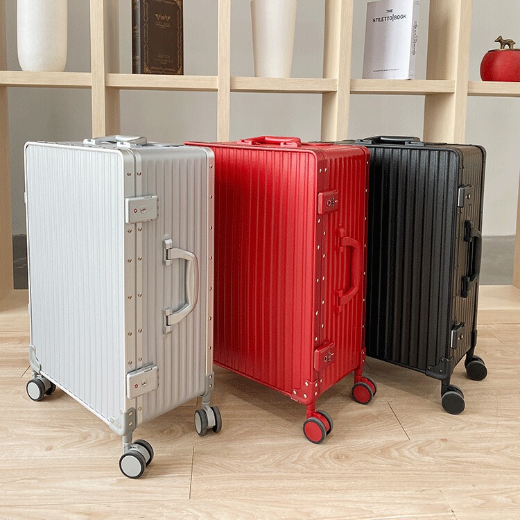 Exported to Japan, the Cosmetic Suitcase Is Modified with Silent Universal Wheels, a 19-Inch Carry-On Suitcase Exported to Japan, the Cosmetic Suitcase Is Modified with Silent Universal Wheels, a 19-Inch Carry-On Suitcase