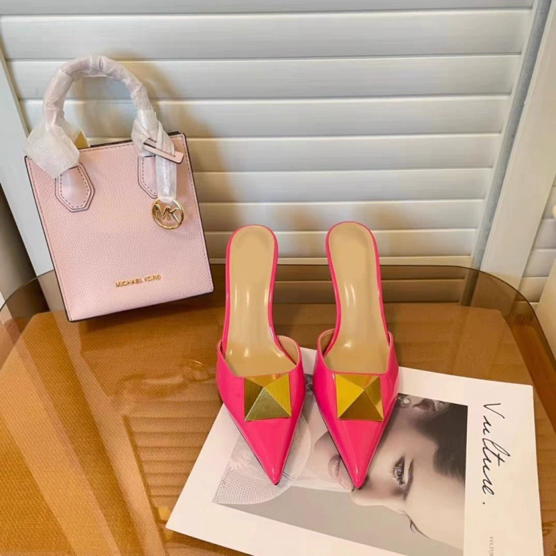 Valentino/Valentino 23 летнее новое украшение rhinestone заклепки сандалии женские шпилька высокий каблук обувь-лодочка