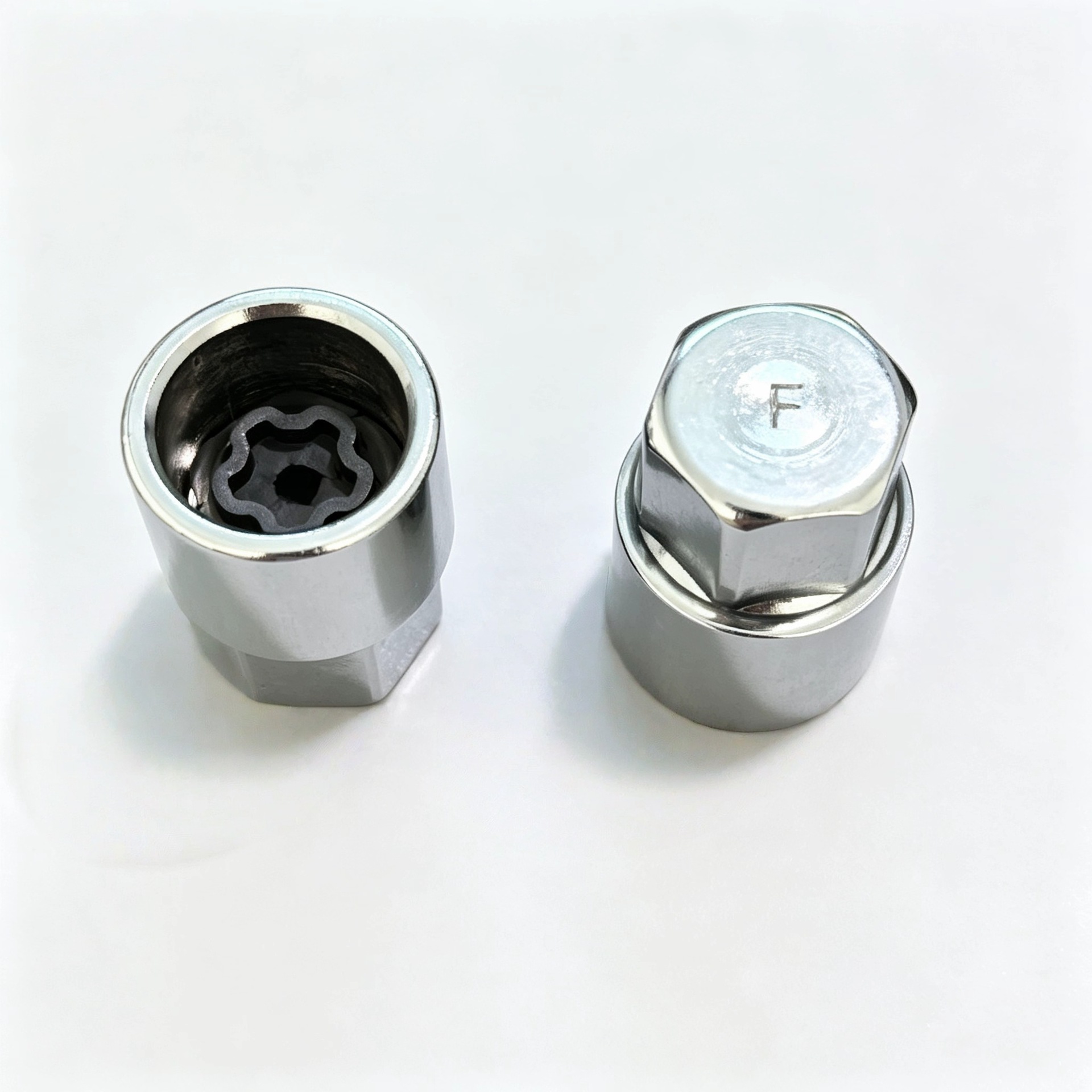 Suitable for Lexus and Toyota wheel hub removal tools, professional car tire lock key, anti-theft screw socket