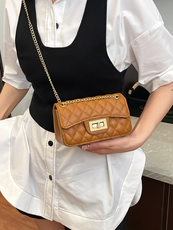 Bolsos para mujer 2025 nuevo estilo de moda versión coreana de la bolsa de cadena de rombos pequeño estilo fragante bolso diagonal de un solo hombro bolso femenino todo fósforo pequeño bolso cuadrado