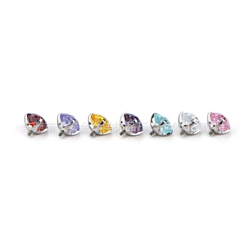 Pointed titanium steel lip stud product view