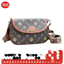 斜跨包女小包包女士单肩包外出休闲百搭高颜值甜美轻便小挎包女包