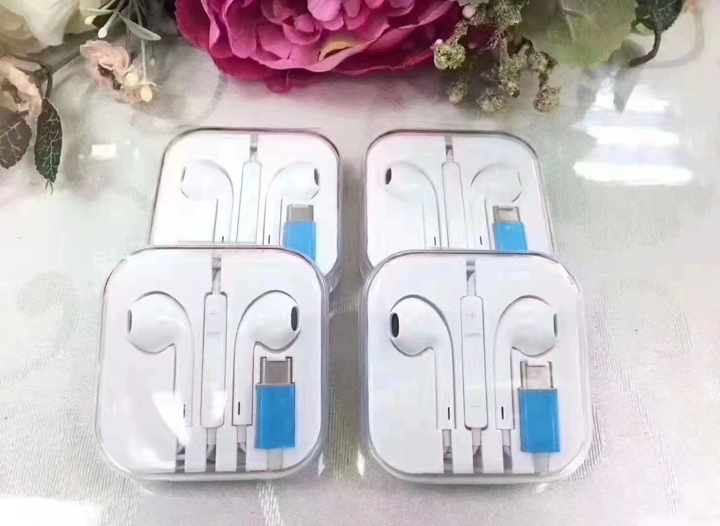 Проводные наушники (совместимы с iPhone12) с Lightning, 3,5 мм или Type‑C, встроенный микрофон
