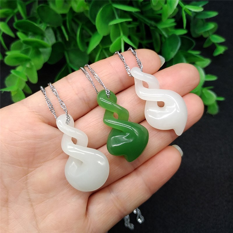 신장 외몽골 재스퍼 펜던트 세계를 돌리는 펜던트 포춘 옥 펜던트 옥 목걸이 외국 무역 인기 상품