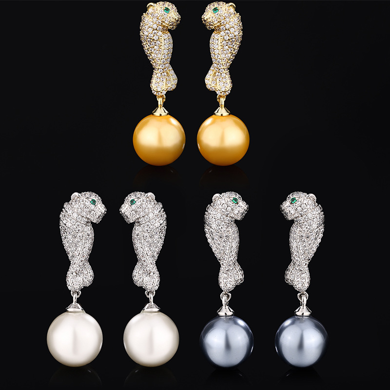 2024 nuevo estilo Zhuang Shengsheng joyería nuevo fondo de cobre con incrustaciones de perlas con incrustaciones de oro Pendientes de leopardo coreano Pendientes mujer 12mm
