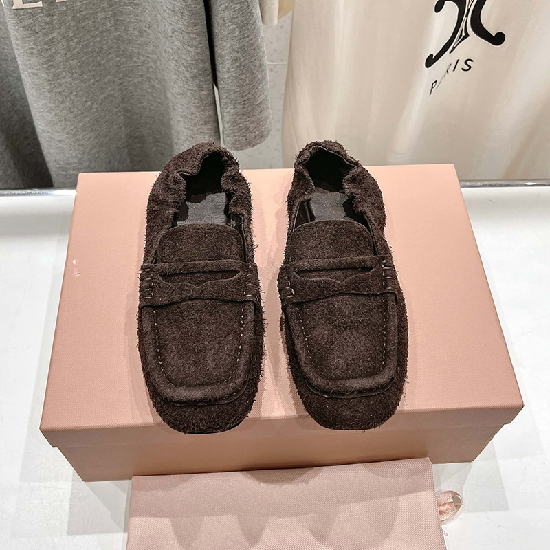 Dongguan Houjie ~ 2025 nuevo confort de suela suave no se cansa, estampado de leopardo de un pie, zapatos de frijol, zapatos Lefour.