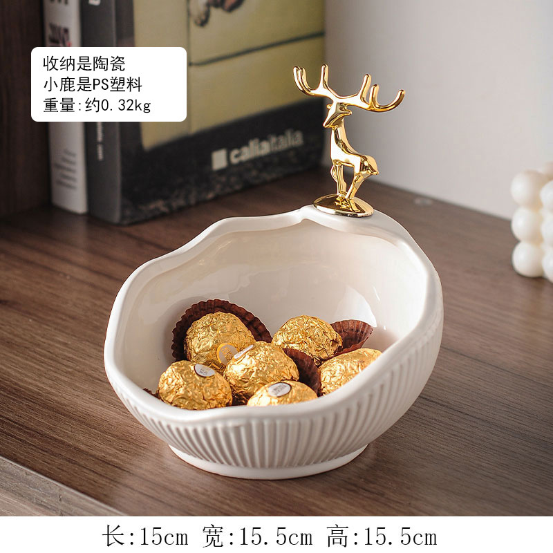 ドアの玄関に入る鍵の雑物を卸売りして、リビングルームの下駄箱の装飾品を収納します。