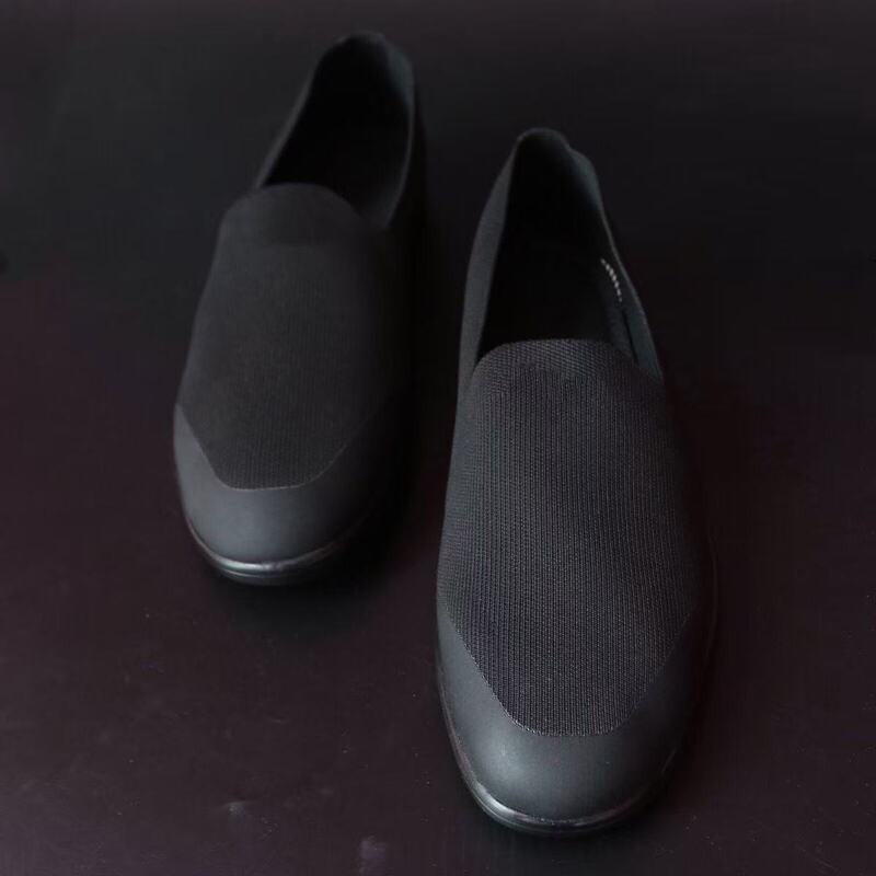 Casual New-Style Men's Shoes, Genuine Breathable Non-Slip Fly-Knit Black Cloth Shoes, Lightweight Slip-On Old Beijing Soft-Soled Walking Shoes