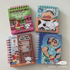 小紅の本の同タイプのクレヨンの小新の磁気はノートの学生を吸い込みます。
