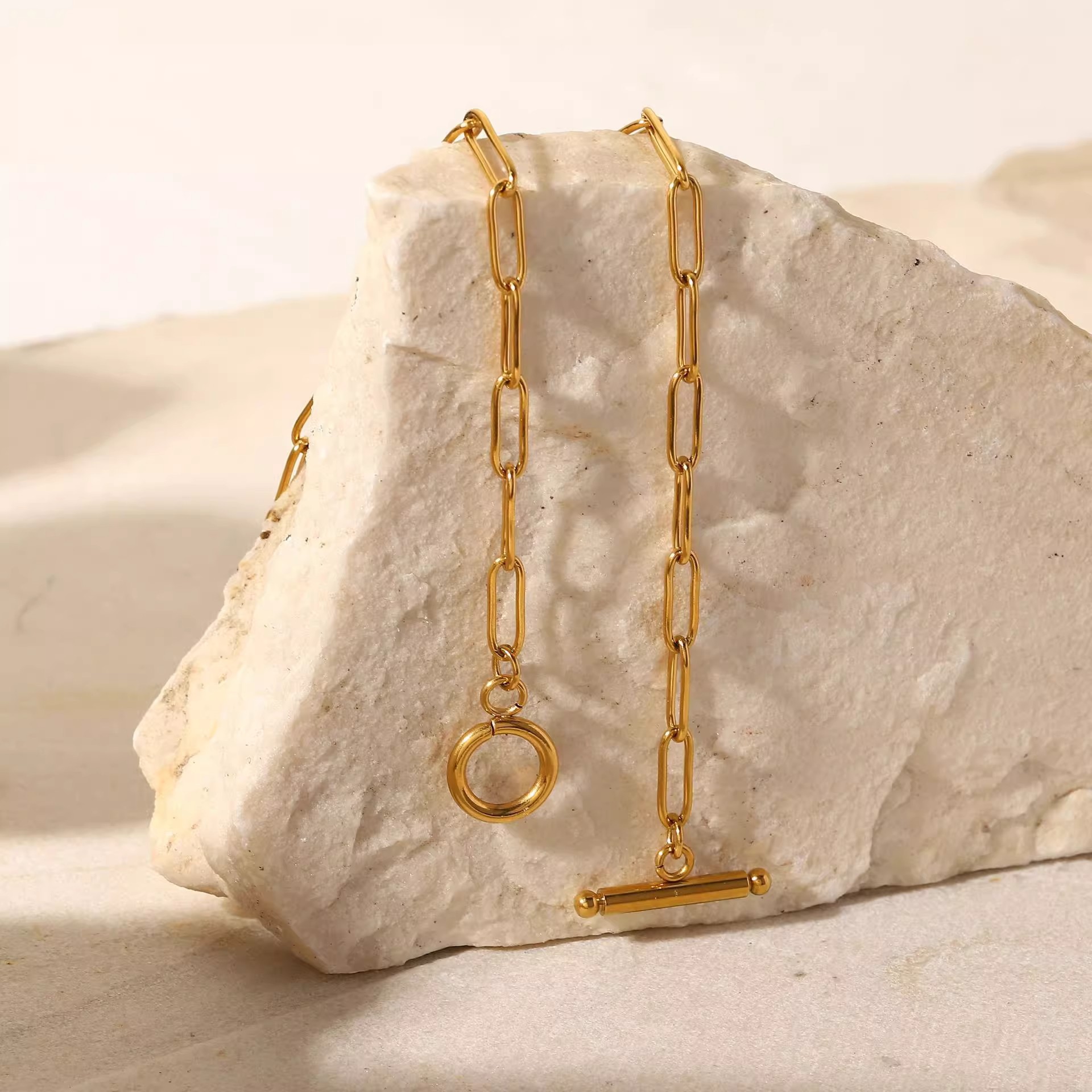 Delicate Two-tone Layered Necklace Set In Gold And Silver Metal_voghion.com