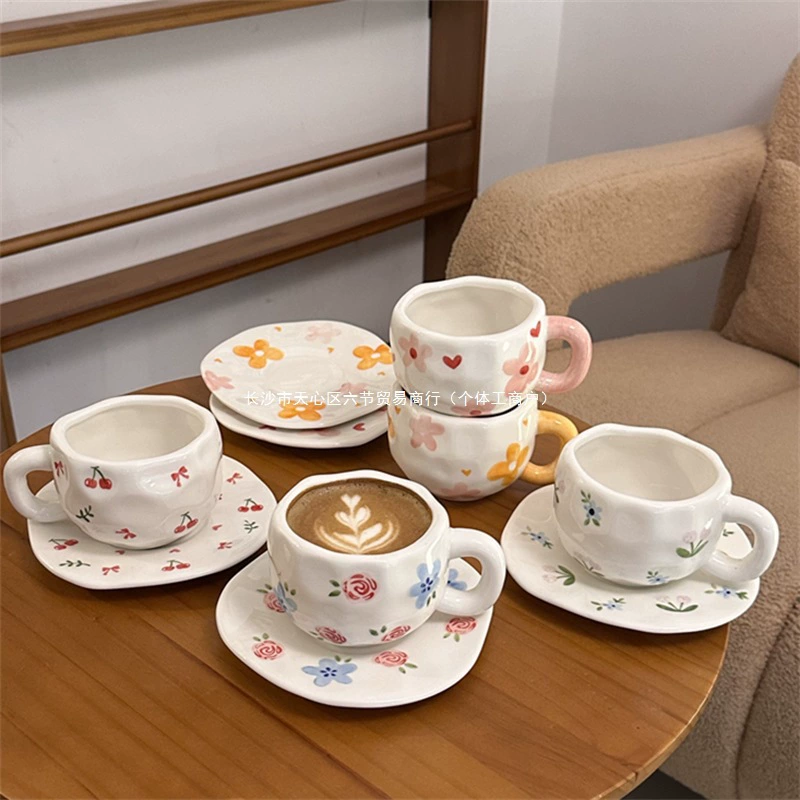 Керамическая чашка и блюдце в корейском стиле с ручной росписью цветов, асимметричная кофейная чашка и блюдце, ручной работы, чашка и блюдце для послеобеденного чая