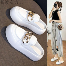 �������˰���ЬŮ�⴩�����ļ�ʱ�и��Ŷ����ɸ����챬����