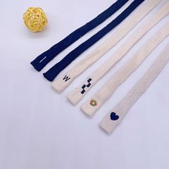 メーカーは平綿のひもの2つの刺繍の字を提供して、ズボンの腰のひもの帽子のひもなどの服装の補助材料に使います。