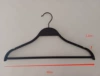 Black hook with sill anti-slip teeth clothes hanger 43CM 43*1.2CM