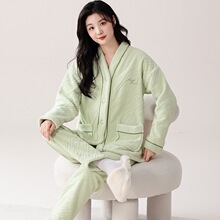 糖果色法兰绒睡衣女士保暖冬季小香风开衫家居服两件套装一件代发