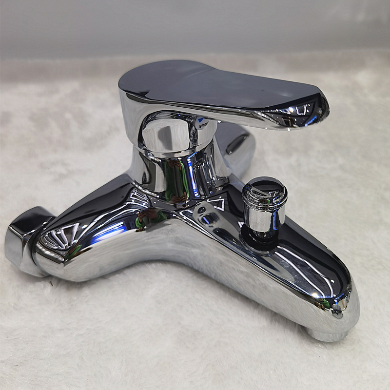 Antifreeze all copper bathtub faucet flying Triple hot and cold water dragon bathroom shower mixing valve faucet factory outlet